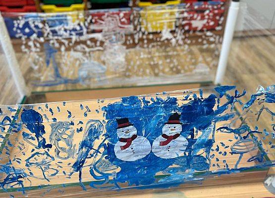 Grafika 9: 27.01.2026 Zimowy krajobraz - malowanie na strechu!