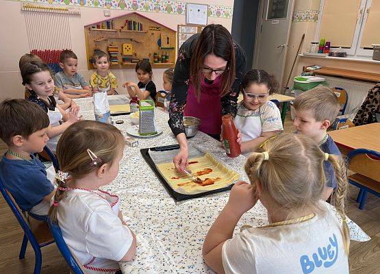 Grafika 18: 09.02.2026 Dzień Pizzy!