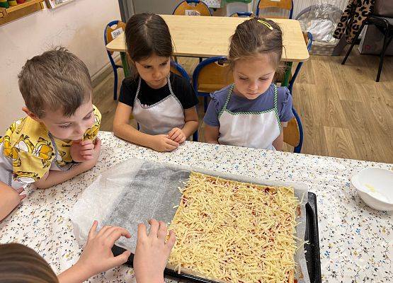 Grafika 22: 09.02.2026 Dzień Pizzy!