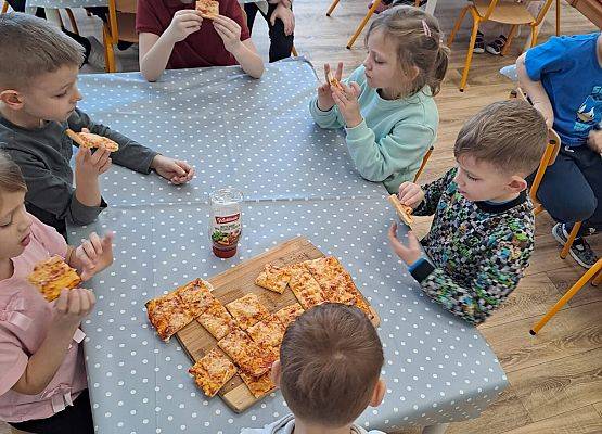 Grafika 38: 09.02.2026 Dzień Pizzy!