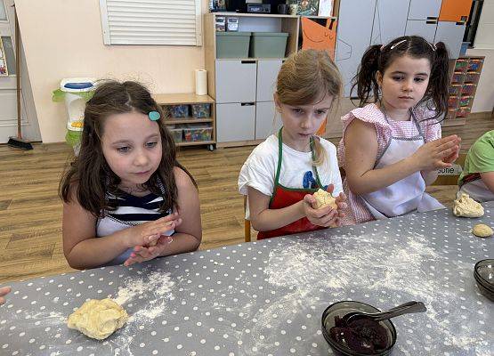 Grafika 63: 12.02.2026 Tłusty czwartek w naszym przedszkolu!