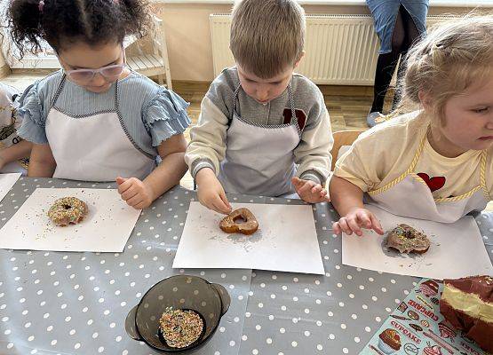 Grafika 86: 12.02.2026 Tłusty czwartek w naszym przedszkolu!