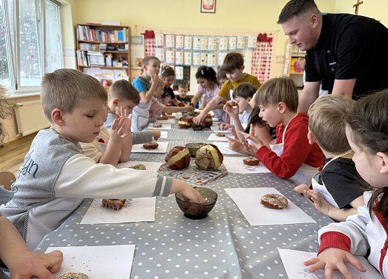 Grafika 89: 12.02.2026 Tłusty czwartek w naszym przedszkolu!
