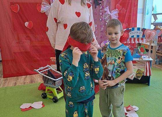 Grafika 3: 13.02.2026 Walentynki gr III