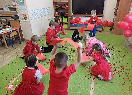 Grafika 6: 13.02.2026 Walentynki gr II