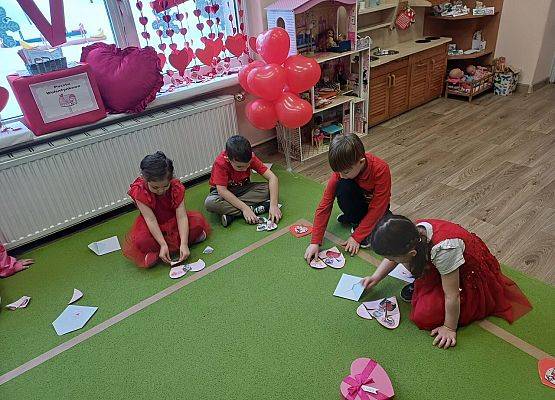 Grafika 9: 13.02.2026 Walentynki gr II