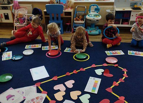 Grafika 8: 13.02.2026 Walentynki gr I