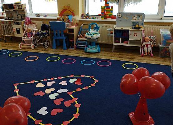 Grafika 9: 13.02.2026 Walentynki gr I