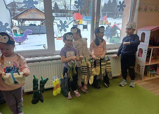 Grafika 9: 17.02.2026 Zimowy Quiz w grupie II