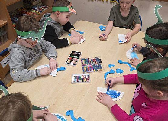 Grafika 2: 26.02.2026 Dzień Dinozaura gr II