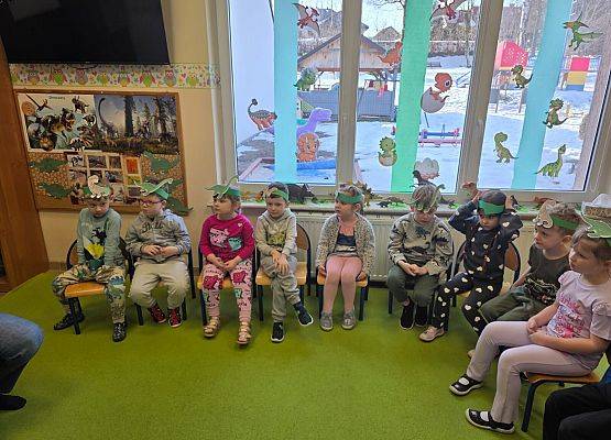 Grafika 19: 26.02.2026 Dzień Dinozaura gr II