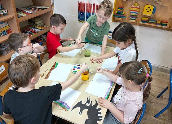 Grafika 36: 26.02.2026 Dzień Dinozaura gr II