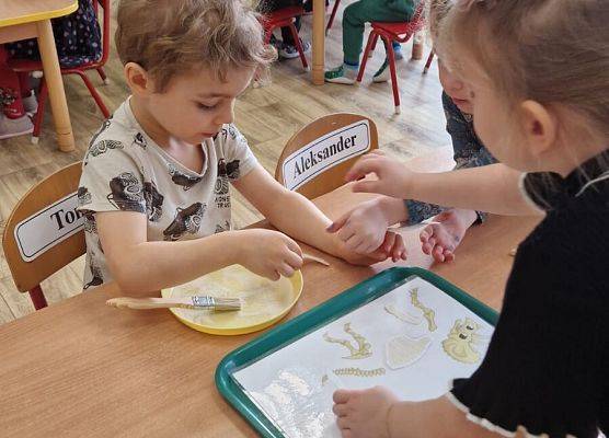 Grafika 11: 26.02.2026 Dzień Dinozaura gr I