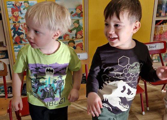 Grafika 14: 26.02.2026 Dzień Dinozaura gr I