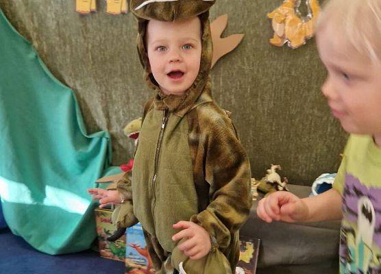 Grafika 15: 26.02.2026 Dzień Dinozaura gr I