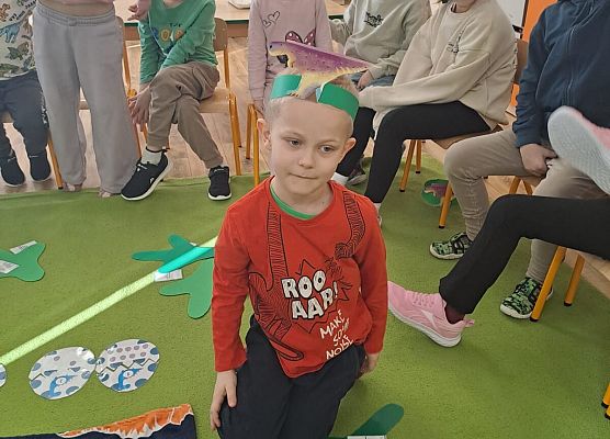 Grafika 10: 26.02.2026 Dzień Dinozaura gr III