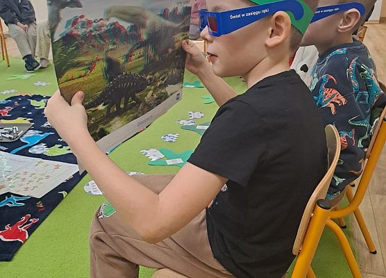 Grafika 19: 26.02.2026 Dzień Dinozaura gr III