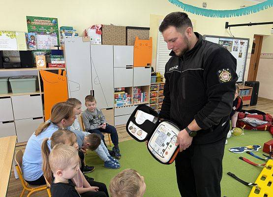 Grafika 12: 05.03.2026 Pierwsza pomoc - ważna lekcja dla naszych przedszkolaków!