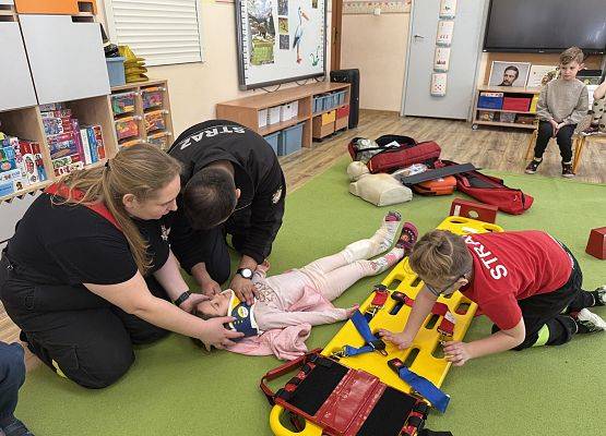 Grafika 21: 05.03.2026 Pierwsza pomoc - ważna lekcja dla naszych przedszkolaków!