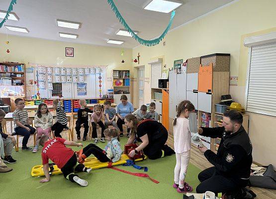 Grafika 34: 05.03.2026 Pierwsza pomoc - ważna lekcja dla naszych przedszkolaków!