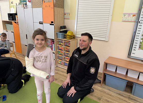 Grafika 35: 05.03.2026 Pierwsza pomoc - ważna lekcja dla naszych przedszkolaków!