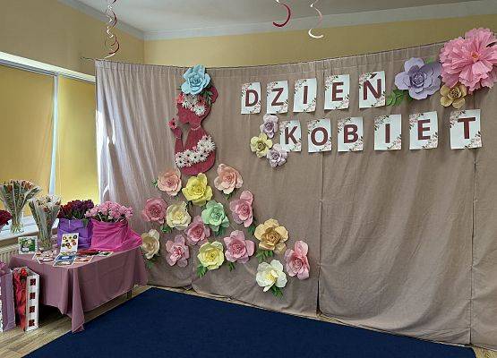 Grafika 13: 06.03.2026 Dzień Kobiet