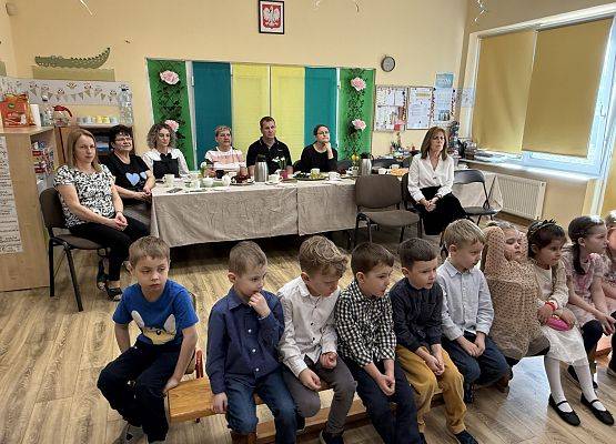 Grafika 18: 06.03.2026 Dzień Kobiet