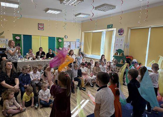 Grafika 55: 06.03.2026 Dzień Kobiet