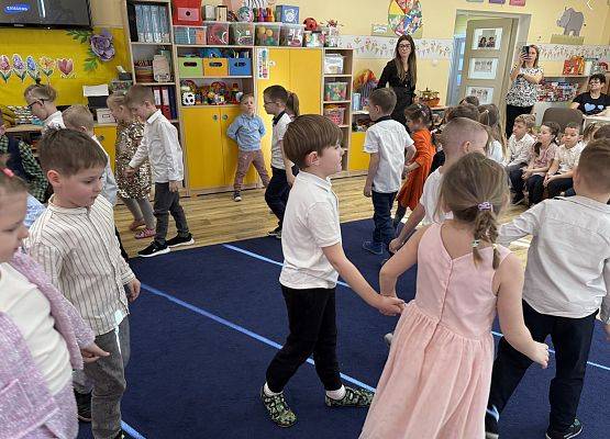 Grafika 62: 06.03.2026 Dzień Kobiet