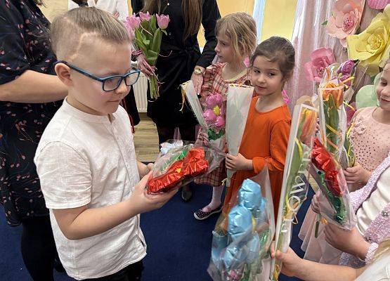 Grafika 79: 06.03.2026 Dzień Kobiet