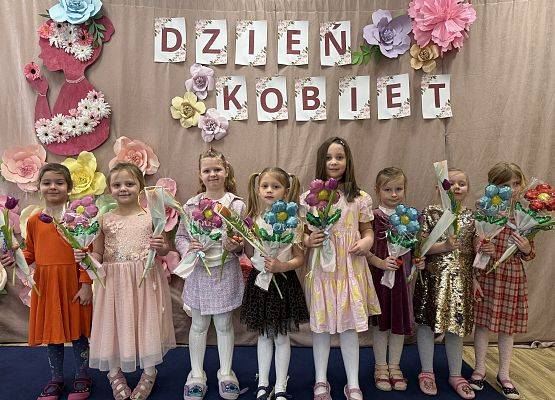 Grafika 87: 06.03.2026 Dzień Kobiet