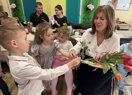 Grafika 89: 06.03.2026 Dzień Kobiet