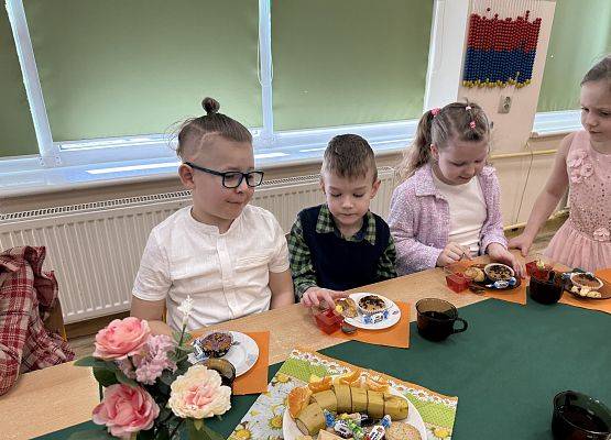 Grafika 94: 06.03.2026 Dzień Kobiet