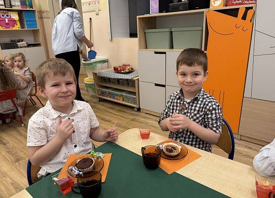 Grafika 99: 06.03.2026 Dzień Kobiet