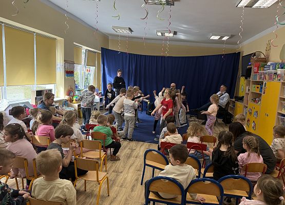 Grafika 19: 23.03.2026 Audycja muzyczna pt. "Wiosenna gimnastyka"