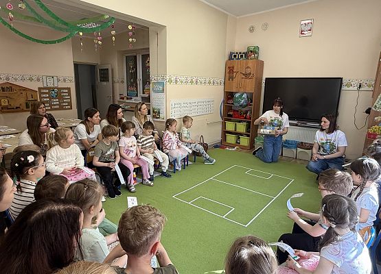 Grafika 25: 16.04.2026 Zajecia otwarte dla rodziców gr II