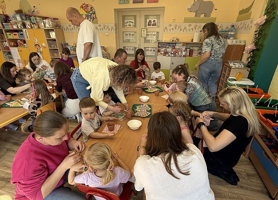 Grafika 40: 17.04.2026 Zajęcia otwarte dla rodziców Gr I - "Spotkanie z ogrodnikiem Stefanem"