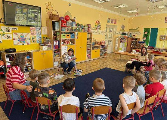 Grafika 8: 23.04.2026 Światowy Dzień Ksiązki i Praw Autorskich