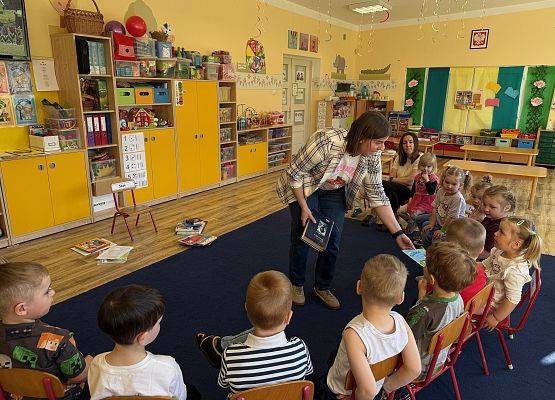 Grafika 9: 23.04.2026 Światowy Dzień Ksiązki i Praw Autorskich