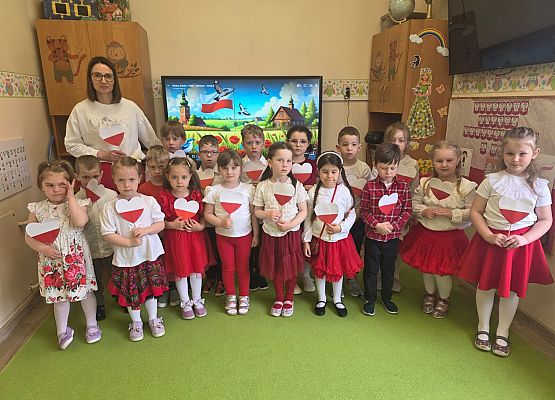 Grafika 13: 30.04.2026 Zajęcia z edukacji patriotycznej - Narodowe Święta Majowe