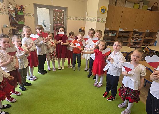 Grafika 9: 30.04.2026 Zajęcia z edukacji patriotycznej - Narodowe Święta Majowe