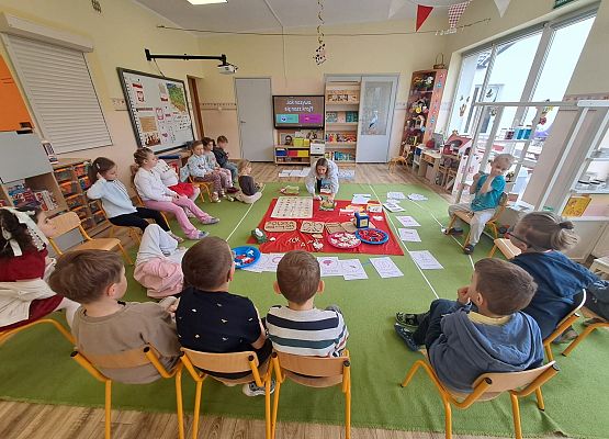 Grafika 20: 30.04.2026 Zajęcia z edukacji patriotycznej - Narodowe Święta Majowe