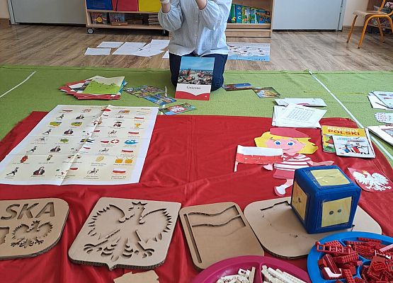 Grafika 23: 30.04.2026 Zajęcia z edukacji patriotycznej - Narodowe Święta Majowe