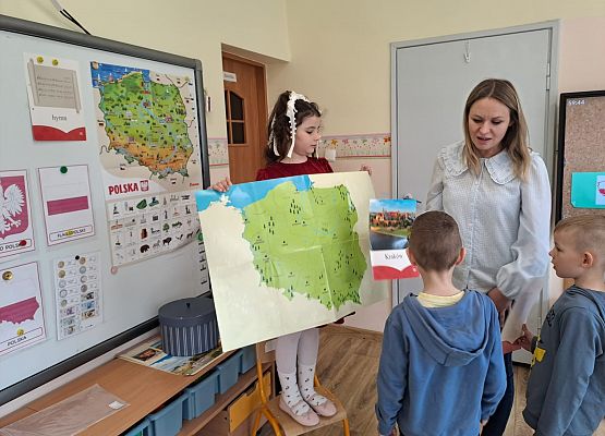 Grafika 25: 30.04.2026 Zajęcia z edukacji patriotycznej - Narodowe Święta Majowe