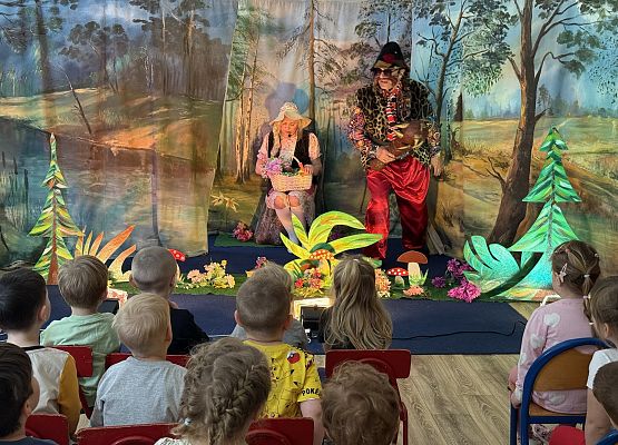 Grafika 22: 14.05.2026 Przedstawienie teatralne pt."W krainie bajek"