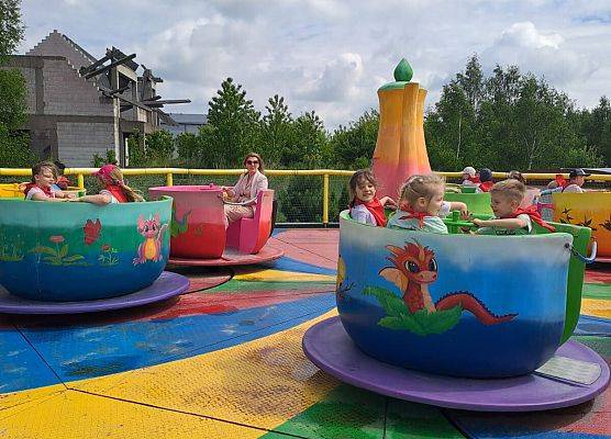 Grafika 51: 21.05.2026 Wycieczka Gr III - Park Rozrywki Czarogrody w Celbowie