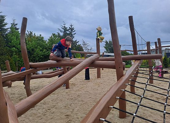 Grafika 99: 21.05.2026 Wycieczka Gr III - Park Rozrywki Czarogrody w Celbowie