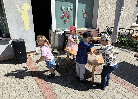 Grafika 111: Dzień Dziecka