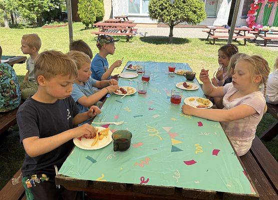 Grafika 144: Dzień Dziecka