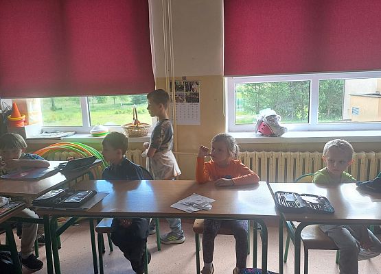 Grafika 9: Starszaki z wizytą w Szkole Podstawowej w Wicku